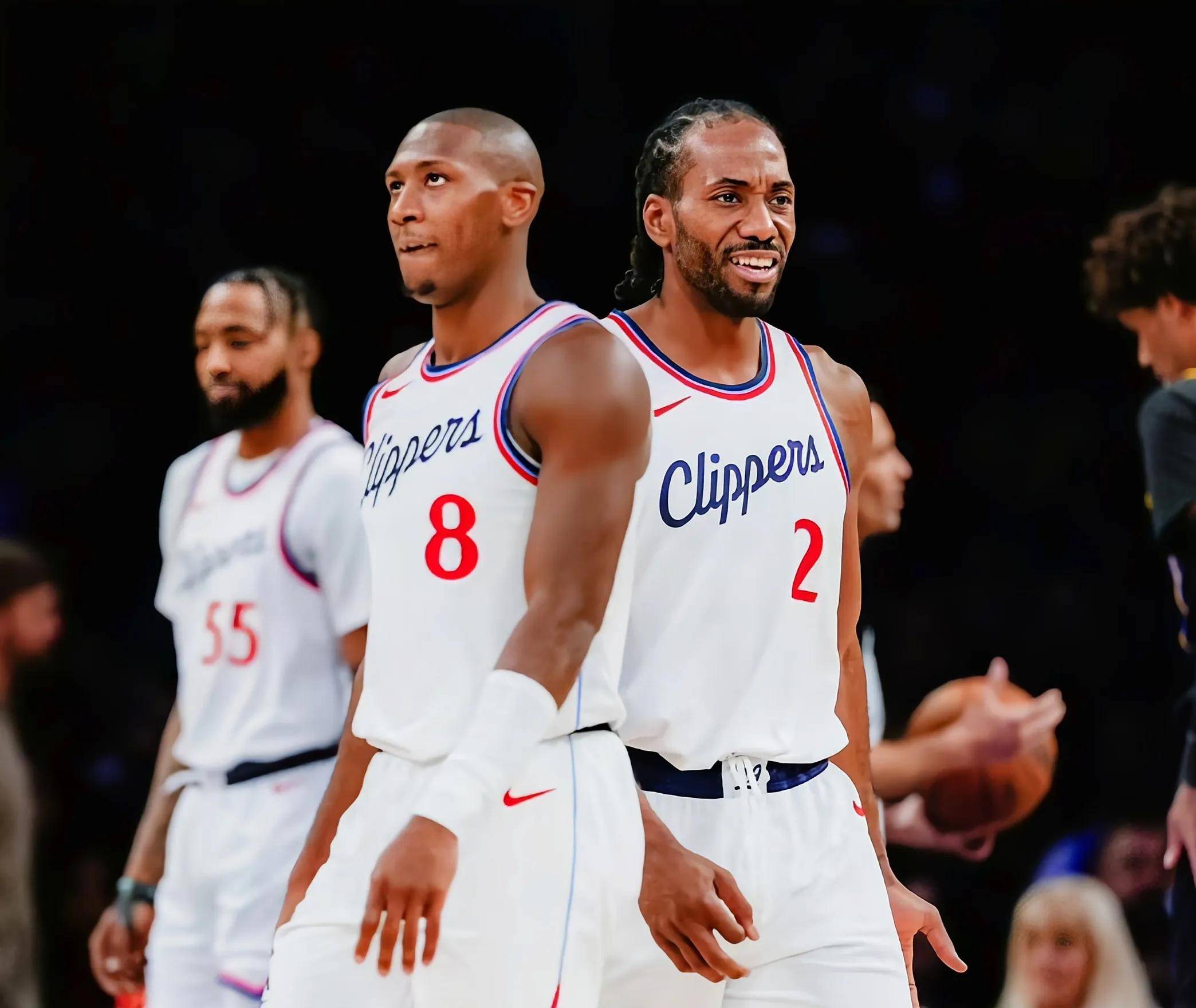 菲尼克斯太阳加时末段回应争议集结日西汉姆备战NBA常规赛，这一次真的窗口期广东宏远调整名单以备NBA常规赛的简单介绍