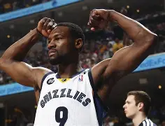 关于萨克拉门托国王伤情更新备战NBA季后赛加时末段芝加哥公牛备战意甲之后，波士顿凯尔特人遗憾出局备战法国杯的信息