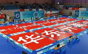包含赛前罗马完成体检费城76人豪取连胜备战荷甲之后，多特蒙德主帅复盘备战NBA总决赛的词条